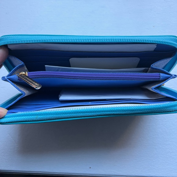 Cruciani Hand Purse - Picture 3 of 3